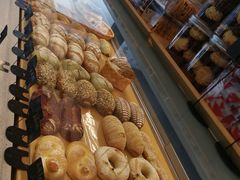 -研麦家面包(亚泰华府店)