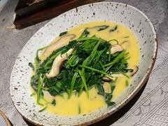 奶油菠菜-穹六人间 people 6(岳阳路店)