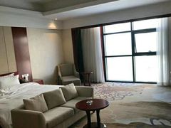 -兴芮温泉度假区