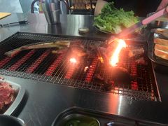 -马路牙子地桌烤肉(工体店)