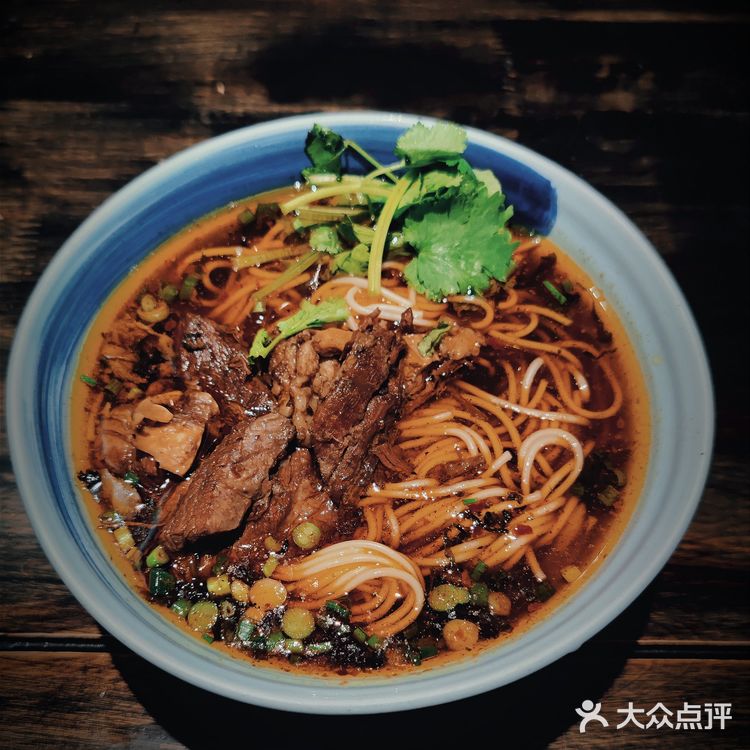 一口江湖一碗面“重庆老余牛肉面”