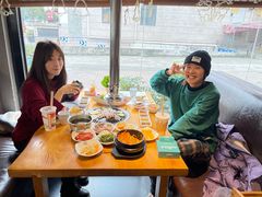 -唯成•韩国炭火烤肉 유성고기