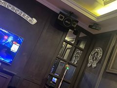 -范特西FANTASY量贩式KTV(民主广场店)