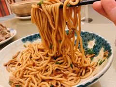 烧鸭捞面-沙龙酒家