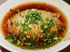 红汤面-松鹤面馆·古法焖肉面(观前店)