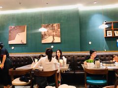 大堂-胡须佬鸡煲四季火锅店(石厦西村直营店)