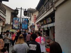 -南门头上美食街