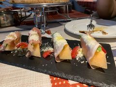 帕尔玛火腿配哈密瓜-Primo·丽莫意大利窑烤披萨