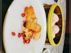 -蝴蝶里·粤菜·点心(滨江龙湖店)
