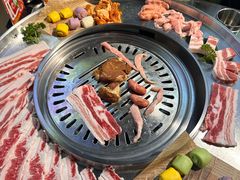 -哈哈碳都·牛肋条无限自助烤肉(宝龙店)