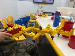 -百变天才机器人编程中心·信奥·无人机·科技特长生(金田广场店)