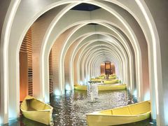 -涨巢·潮玩水疗局