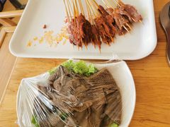 -袁记串串香(泉水轻轨站店)