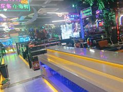 -路边边地标烧烤·川菜·小龙虾·音乐酒馆(良乡长虹店)
