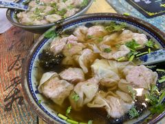 -老谢野馄饨(延安路店)