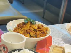 香辣牛板筋-老佛爷铜炉蛙锅(海岸城店)
