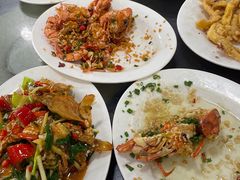 -岛中岛·海鲜大排档·万宁老字号(东澳店)