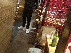 大堂-管氏翅吧(护国寺店)