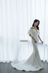 -Lady  Jane高端婚纱礼服馆
