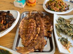 -俺家菜馆(百里峡店)