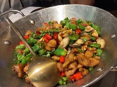 -渔语鱼新川菜Bistro(万象天地店)