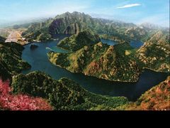 -燕塞湖鸟语林景区
