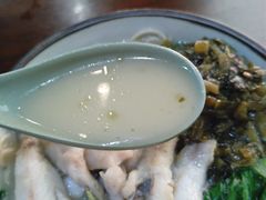 -明呈黄鱼面馆(斜土路店)