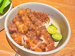 -SHAN山(前滩太古里店)
