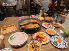 -袁山山重庆火锅(丈八北路店)