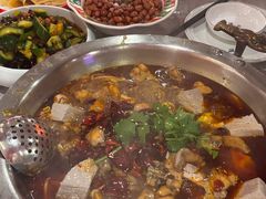 -海岛八号龙虾烧烤田鸡(蓝天路总店)