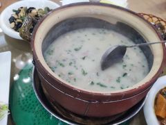 -一品美食城(石碣序伦小学店)