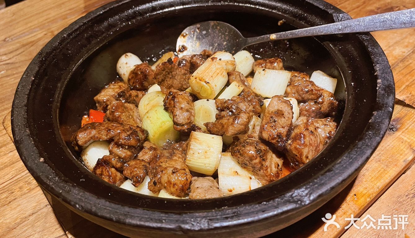 馋嘴喵探店｜好吃的juejue煲