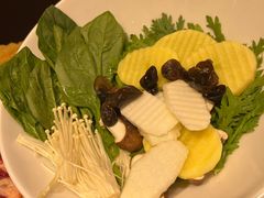 蔬菜拼盘-今日牛事潮汕鲜牛肉火锅(瑞金店)