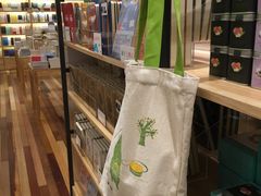-猫的天空之城概念书店(印象城购物中心店)