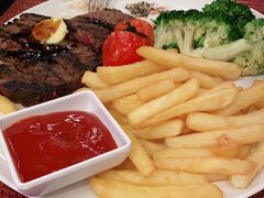 -WOLFGANG PUCK KITCHEN & BAR(迪士尼小镇店)