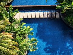 -三亚湾海居铂尔曼度假酒店