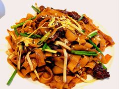 干炒牛河-新雅粤菜馆(南京东路店)