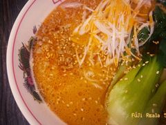 -拉面莊夢語＆中华料理八椿
