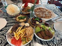 -ELI FALAFEL Lebanese&Mediterranean黎巴嫩美食(富城路店)