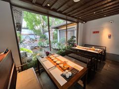 -鲤院·新中式美学·庭院餐厅(夫子庙店)