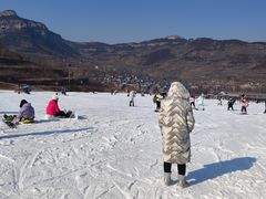-济南卧虎山滑雪场