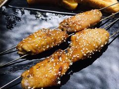 -西街夜油条·麻团包乌饭