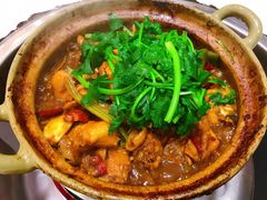 招牌家鸡煲-渝君重庆火锅(嘉宾路店)