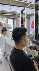 -藤野造型烫发染发