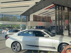 -北京盈之宝宝马4S店(望京店)