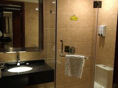 -华雅·云缦酒店(岳阳楼区火车站店)