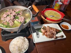 -全牛匠·乐山跷脚牛肉(西单华威约饭街店)