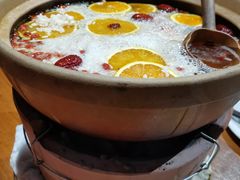 -郭婆婆疯子鸡·土货江湖菜馆