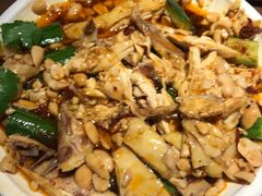 -胖哥俩肉蟹煲(湖滨银泰in77店)