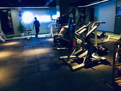 -Liking Fit 24小时智能健身